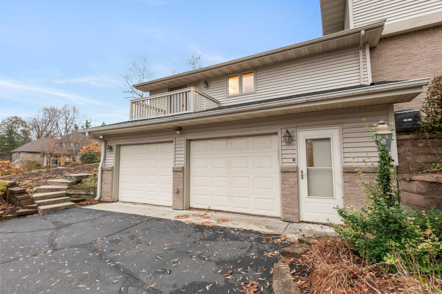 508 Chapel Court, Eagan, MN 55121
