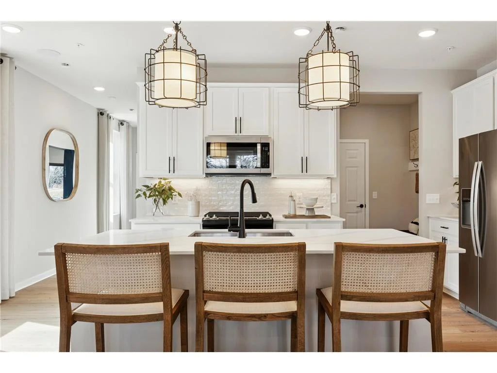10391 Glacier Lane, Maple Grove, MN 55369