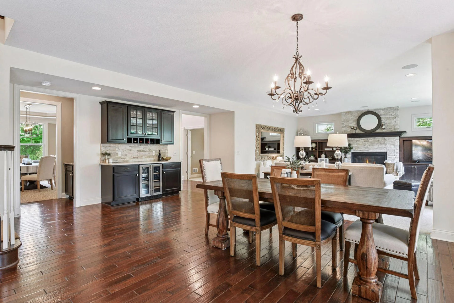 10009 Frederick Place, Eden Prairie, MN 55347