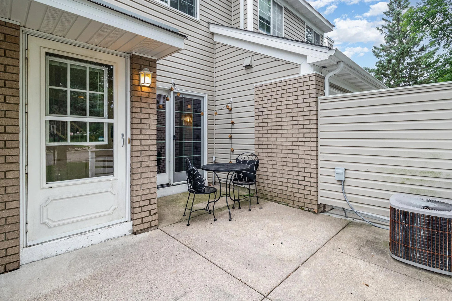 5955 Wedgewood Lane, Plymouth, MN 55446