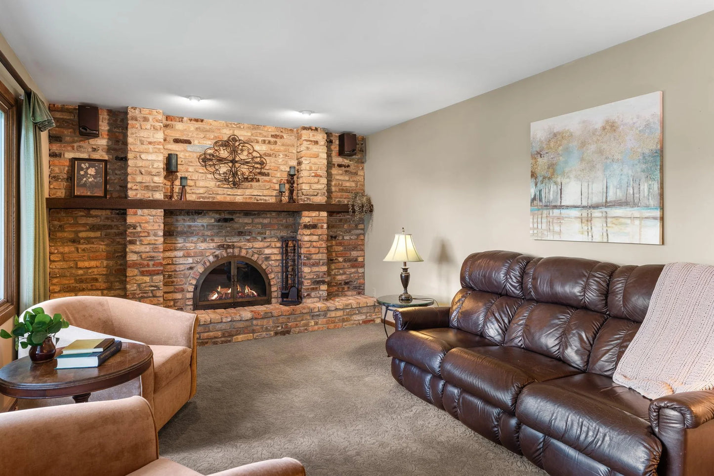 4363 Bramblewood Avenue, Vadnais Heights, MN 55127