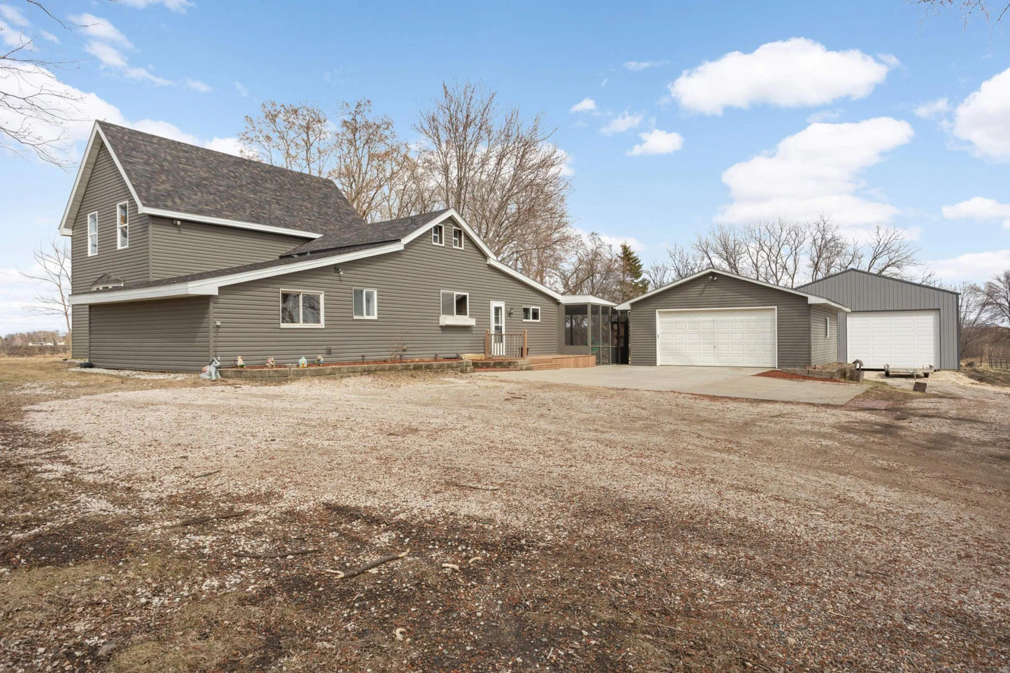 21001 Langford Avenue, Spring Lake Twp, MN 55352