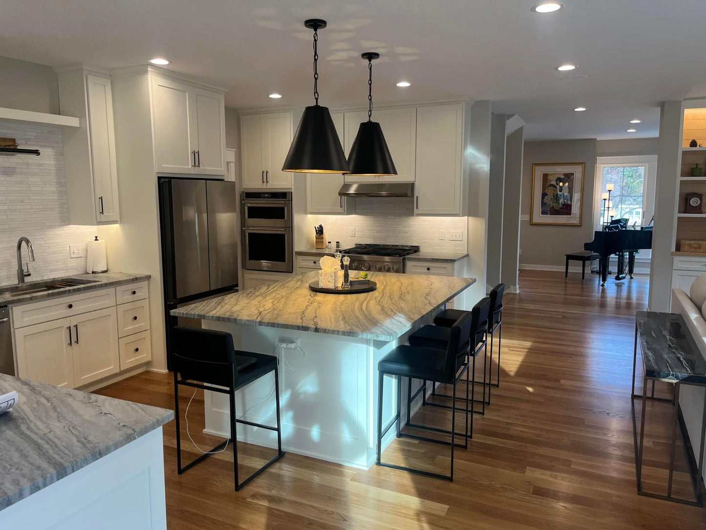 xx Iris Street, Mahtomedi, MN 55115