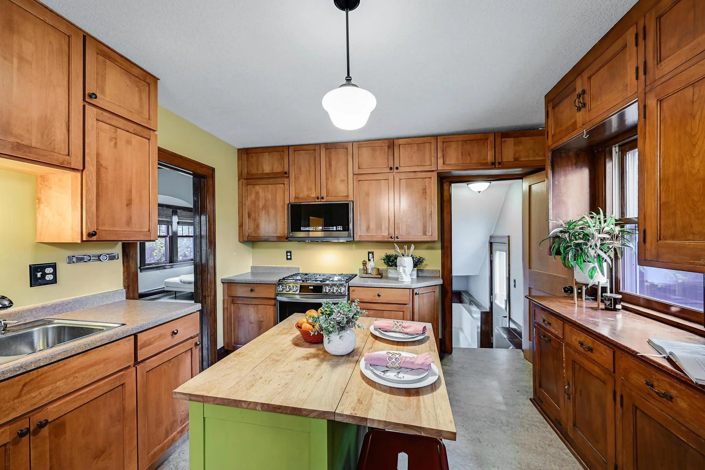61 George Street, Saint Paul, MN 55107