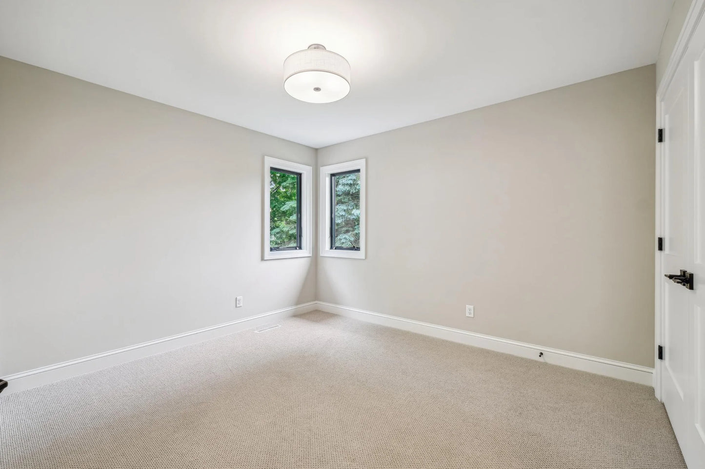 9535 Olympia Drive, Eden Prairie, MN 55347