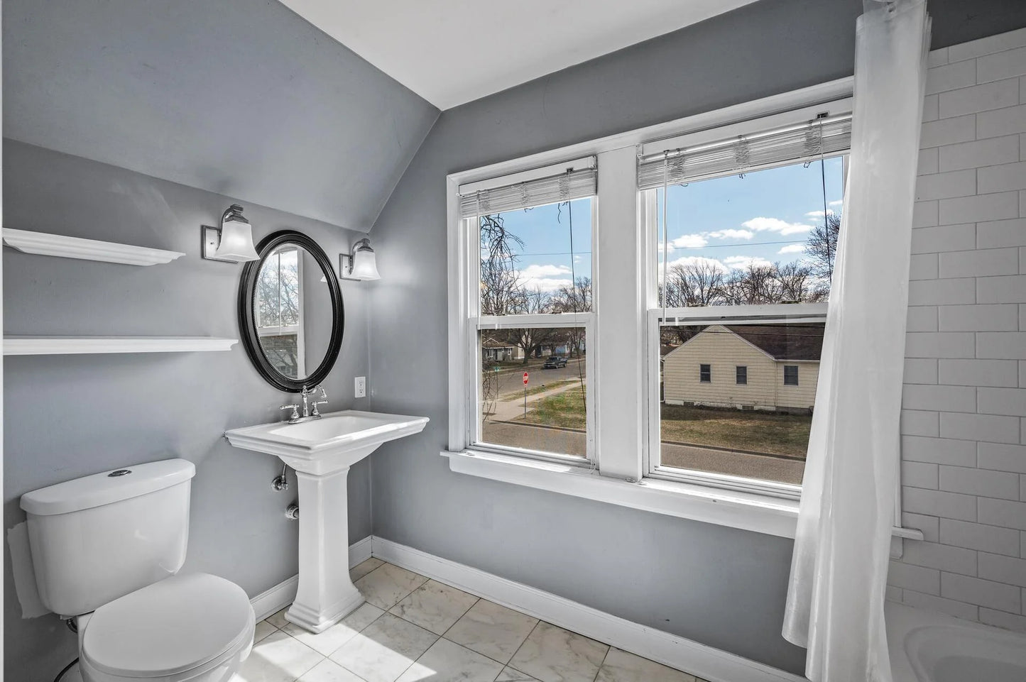 4301 Zane Avenue, Crystal, MN 55422
