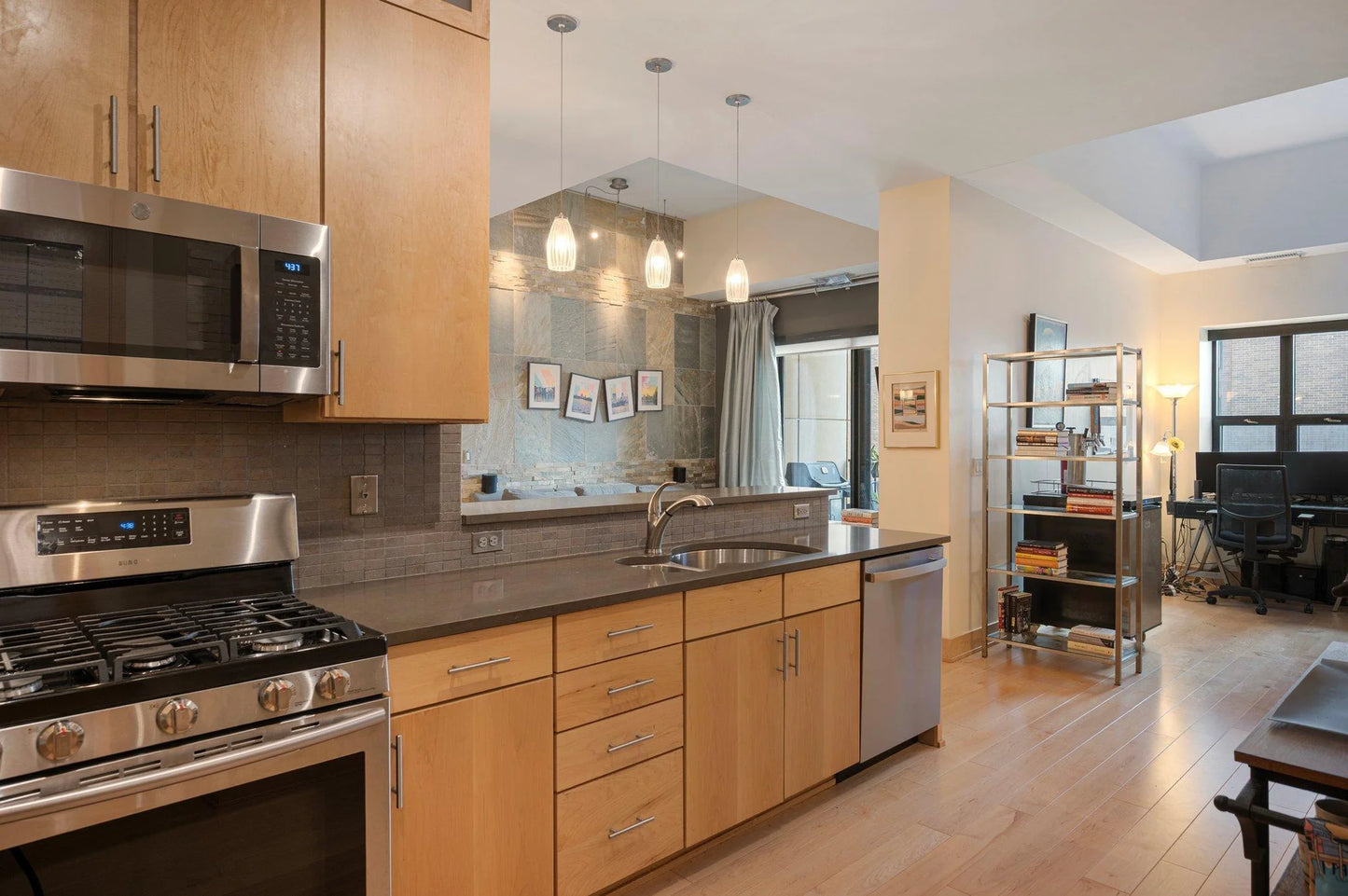 100 3rd Avenue, Minneapolis, MN 55401