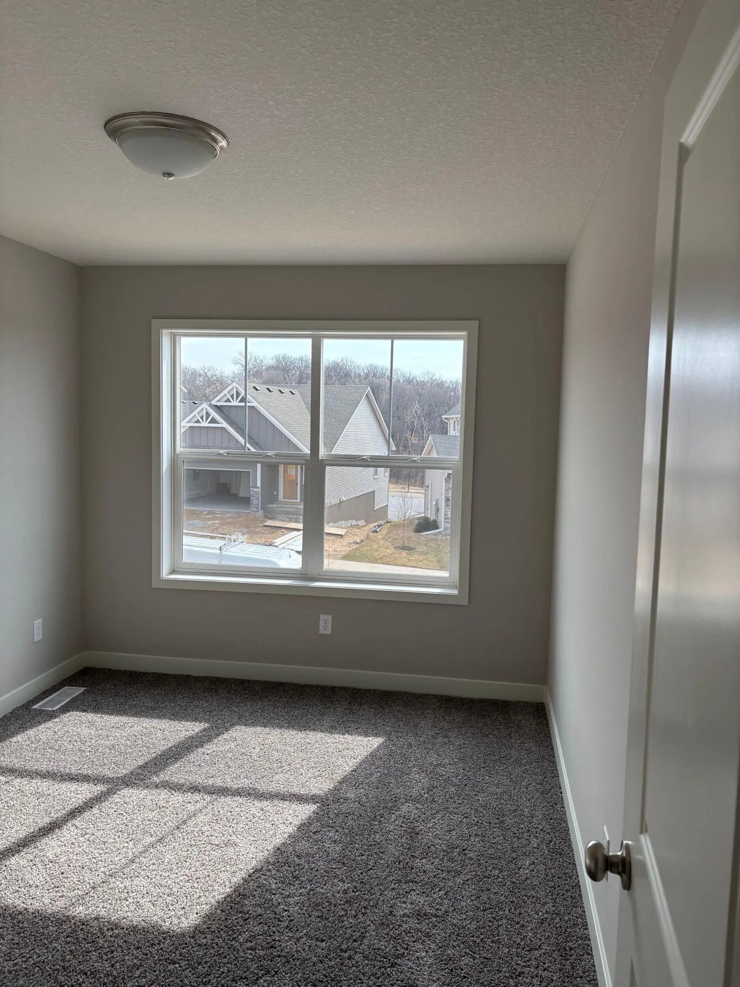 1598 76th Street, Inver Grove Heights, MN 55077