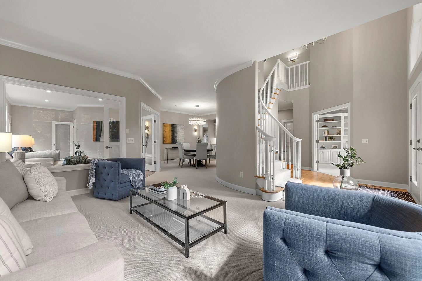 6305 Mcintyre Point, Edina, MN 55439