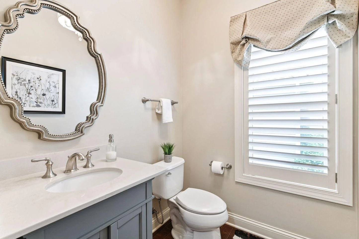 10009 Frederick Place, Eden Prairie, MN 55347