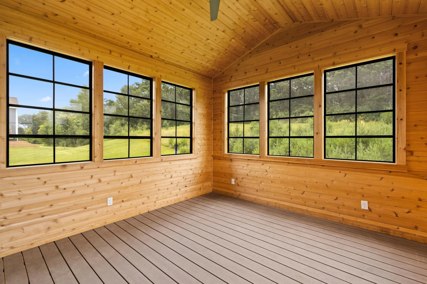 10441 56th Place, Lake Elmo, MN 55042