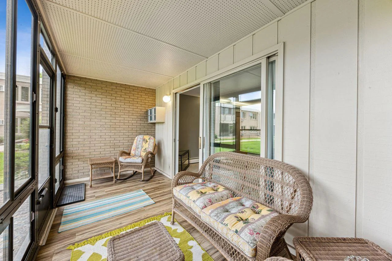 4380 Brookside Court, Edina, MN 55436