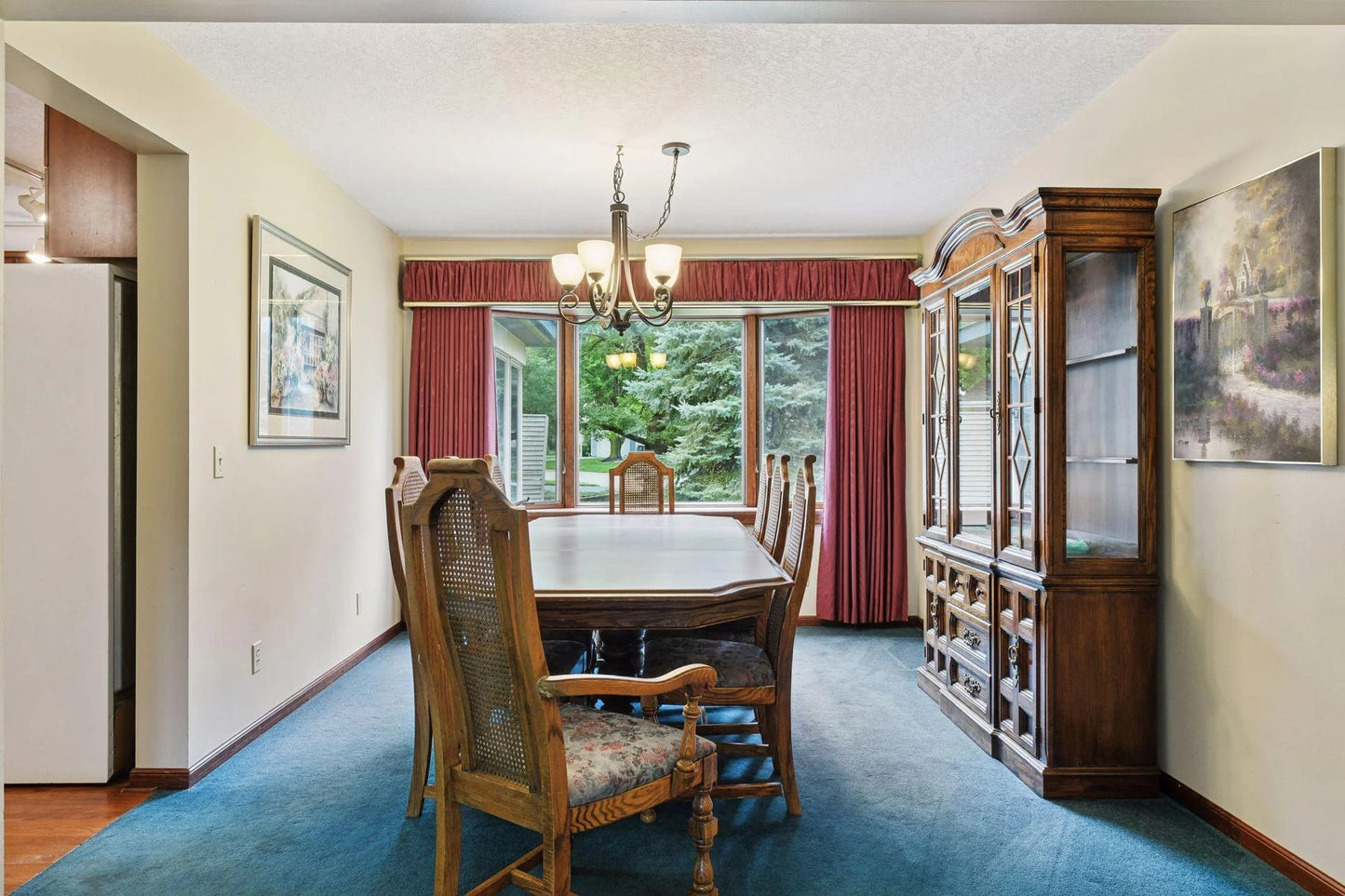 5000 Forestview Lane, Plymouth, MN 55442