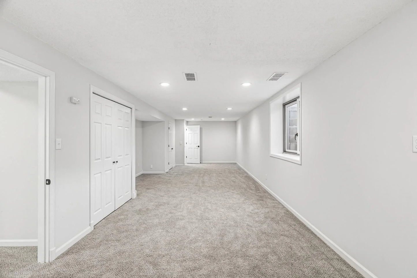 1042 Sibley Street, Shakopee, MN 55379