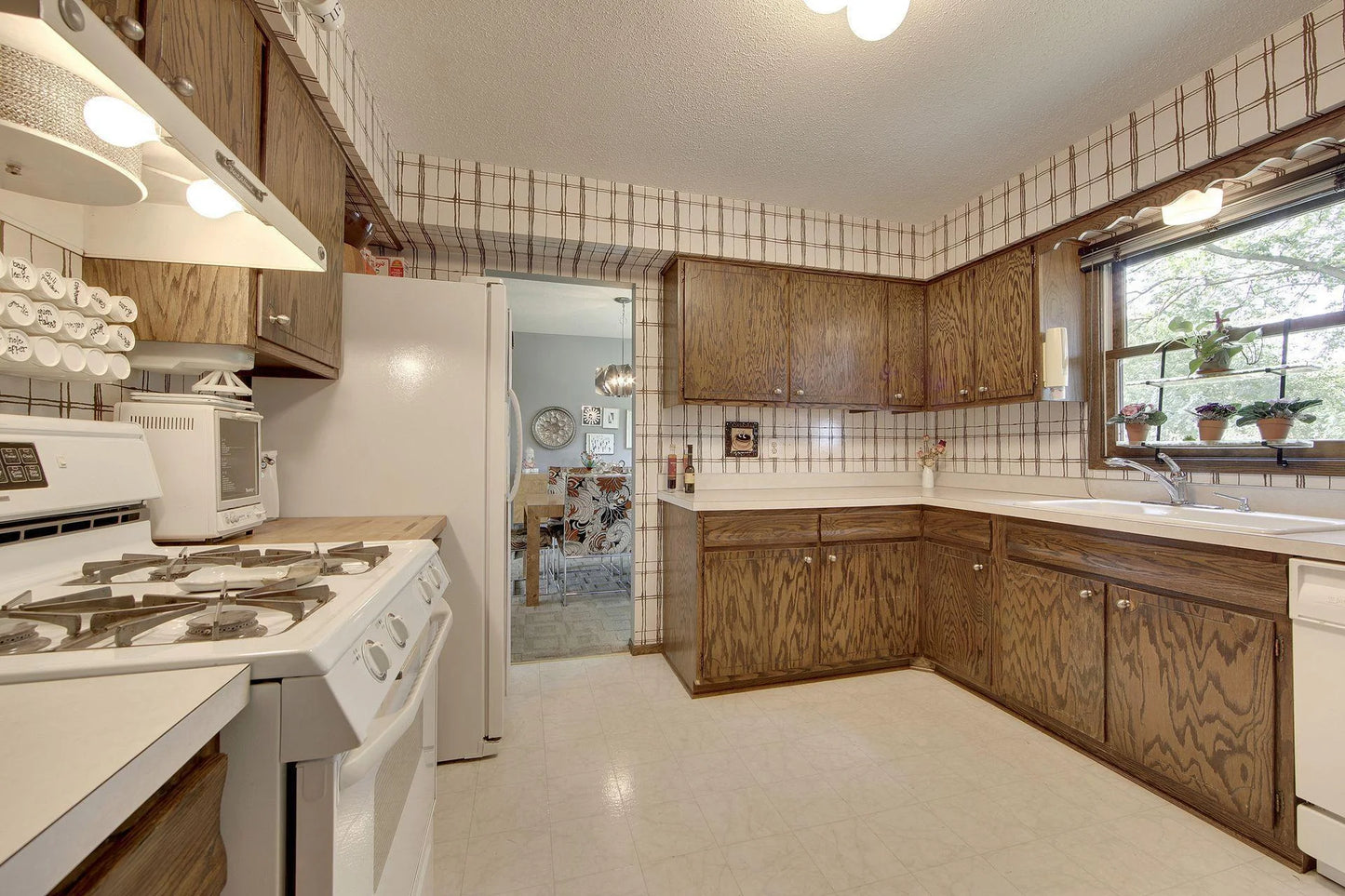 6308 Limerick Lane, Edina, MN 55439