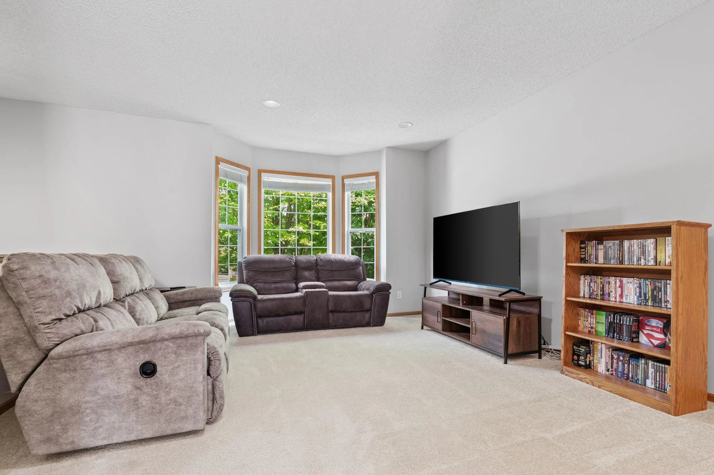 4107 Regent Avenue, Robbinsdale, MN 55422