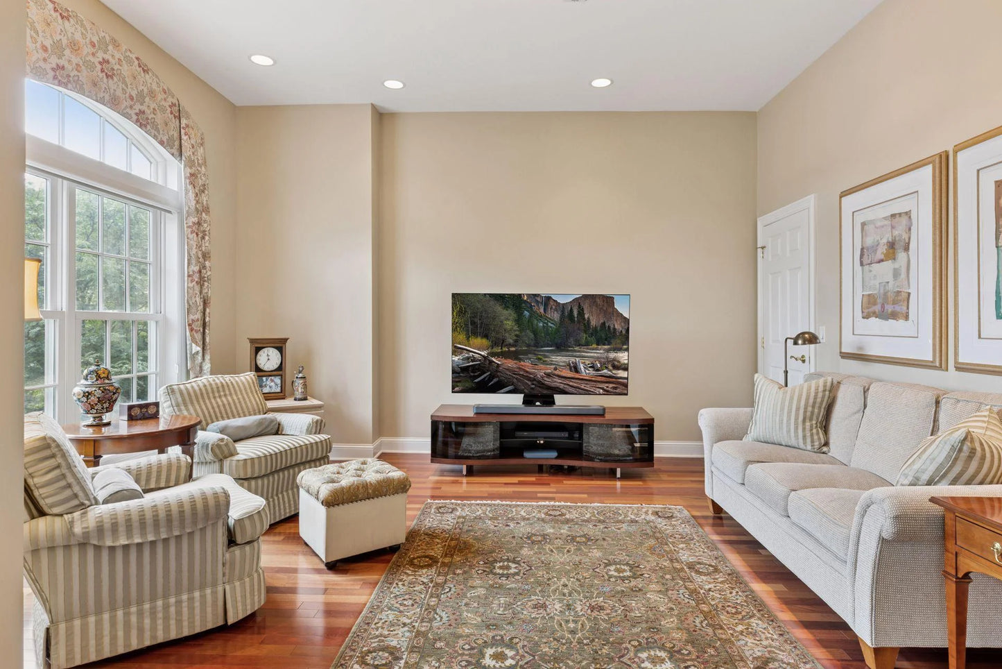 5000 Halifax Avenue, Edina, MN 55424