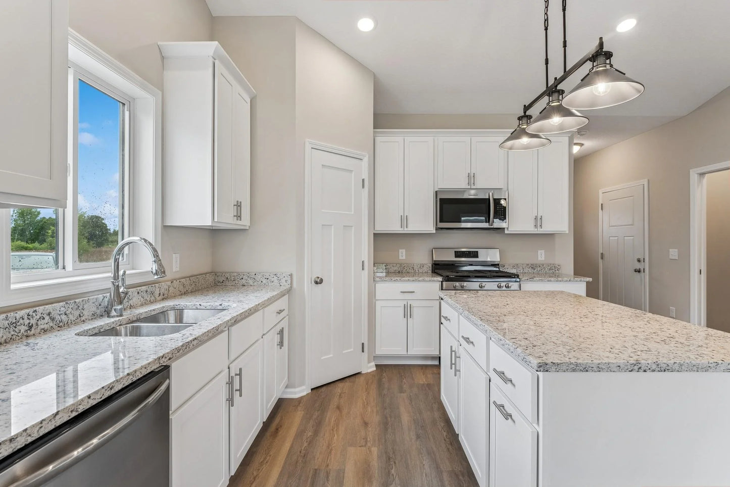 4905 Evergreen Drive, Hugo, MN 55038