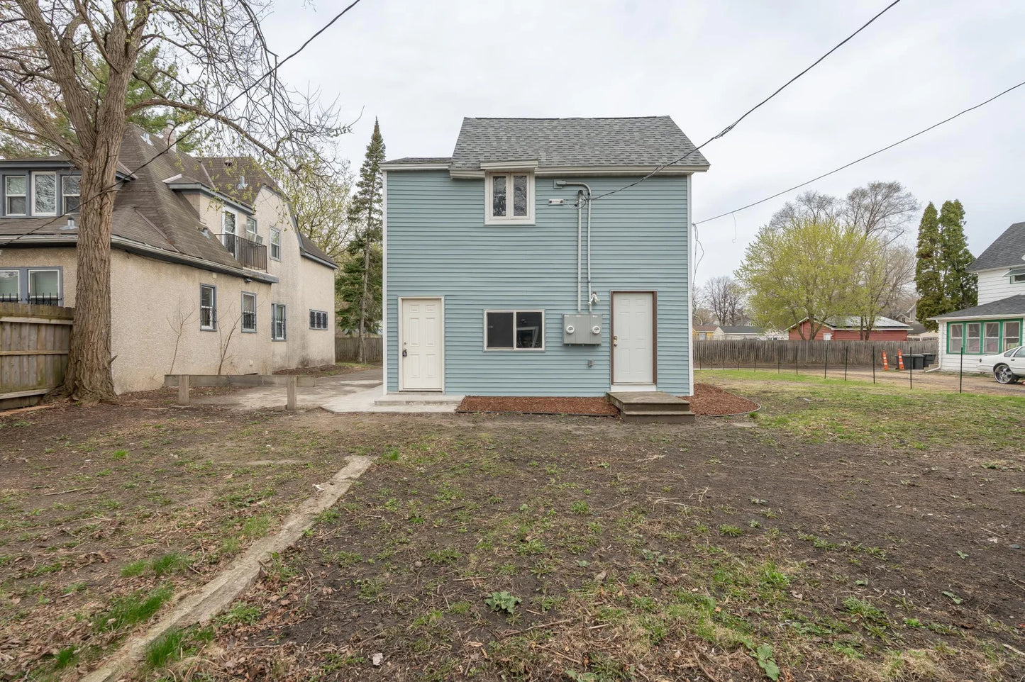 2504 Humboldt Avenue, Minneapolis, MN 55411