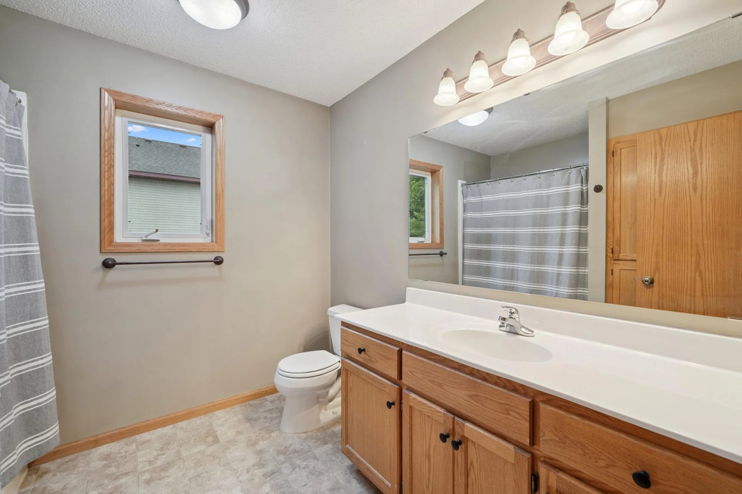 252 James Parkway, Elko New Market, MN 55054