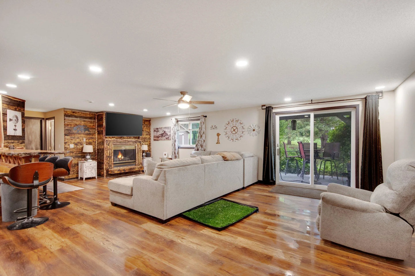 1219 Lakeview Parkway, Buffalo, MN 55313