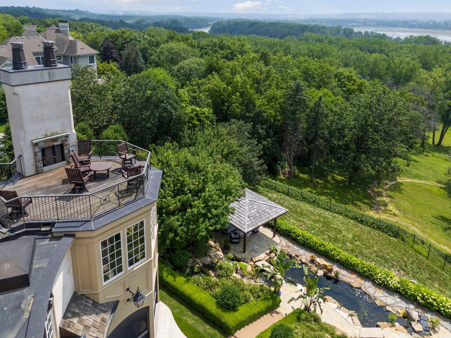 10675 Cavallo Ridge, Eden Prairie, MN 55347