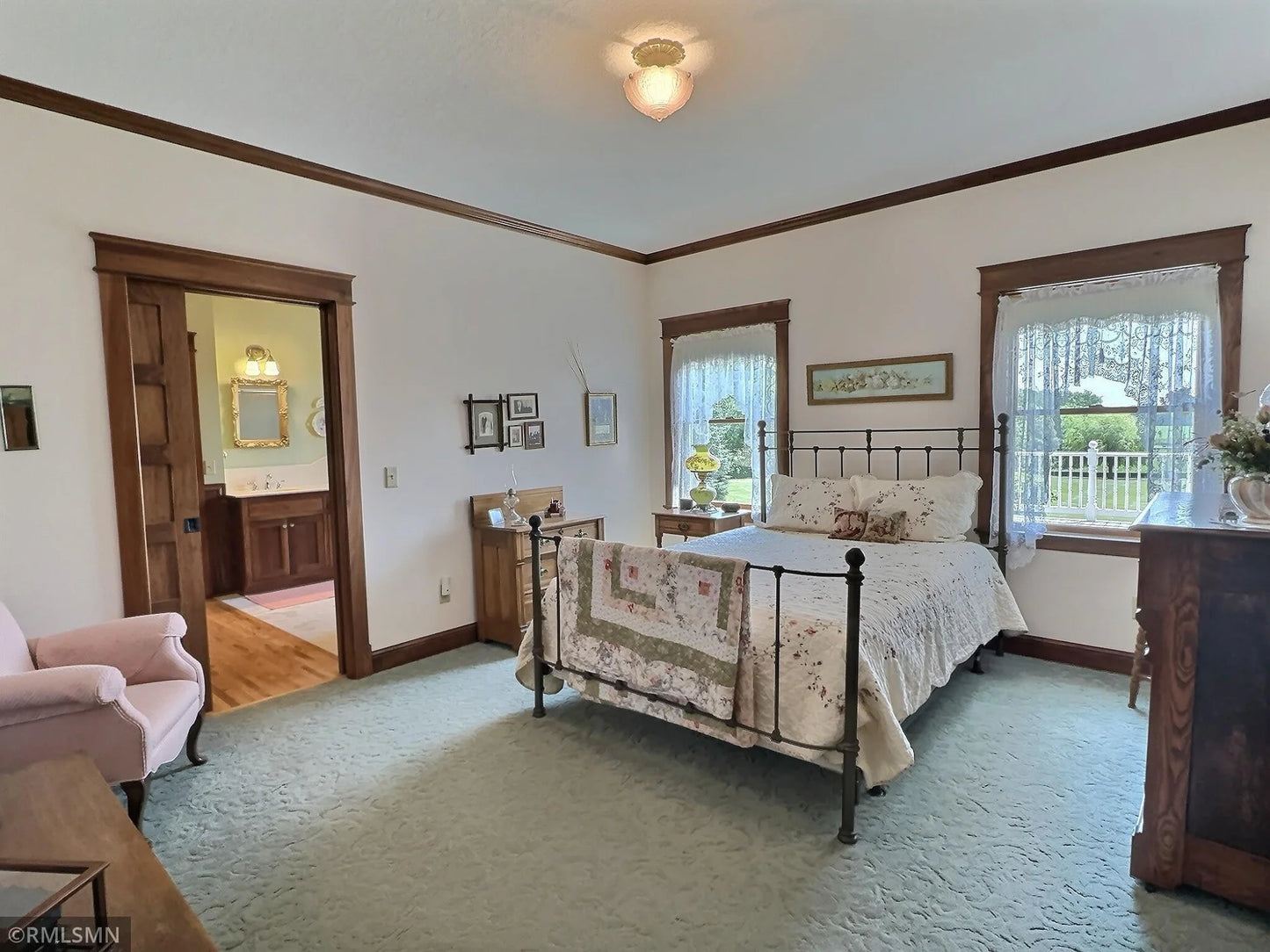211 4th Street, Maple Lake, MN 55358