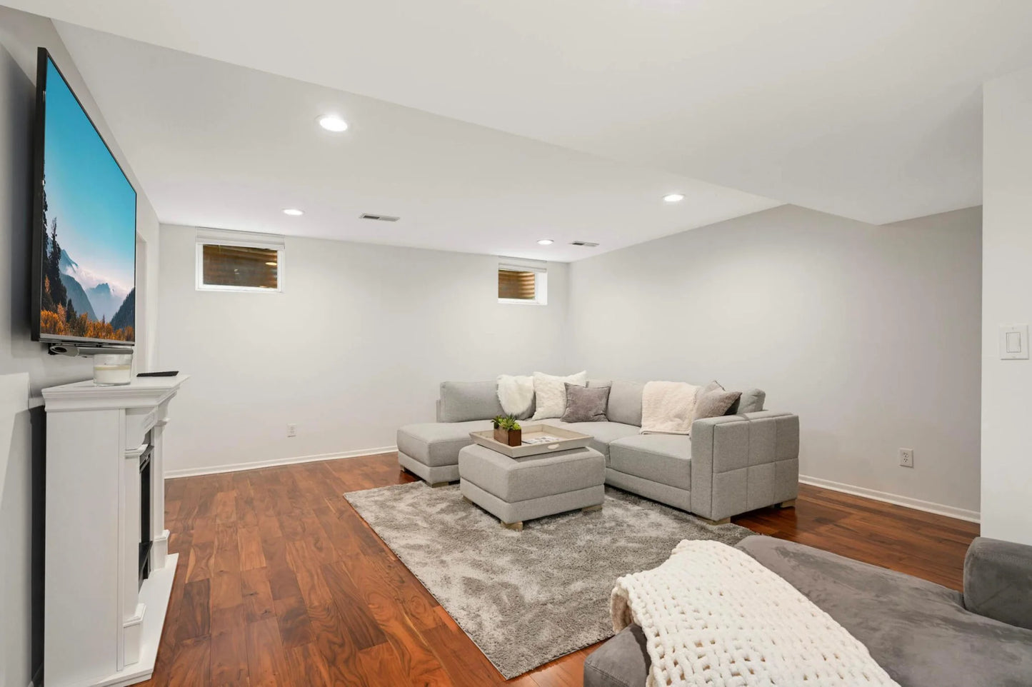 5713 Duncan Lane, Edina, MN 55436