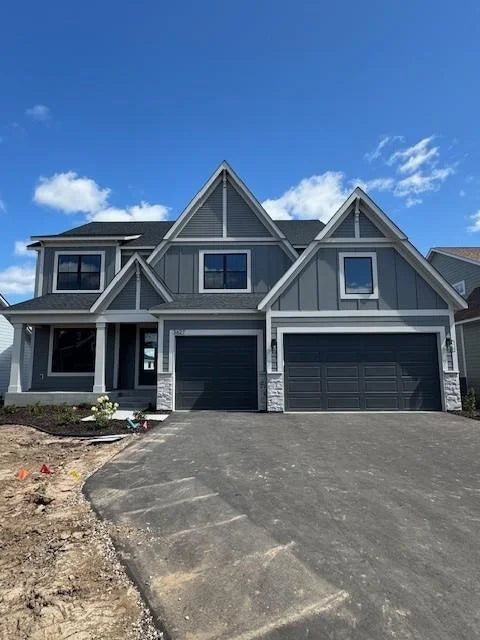 3627 Knightsbridge Trail, Lake Elmo, MN 55042