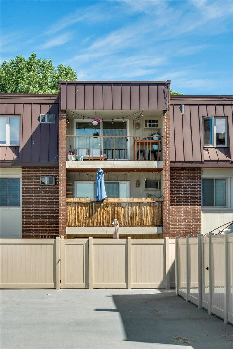 4820 Park Commons Drive, Saint Louis Park, MN 55416