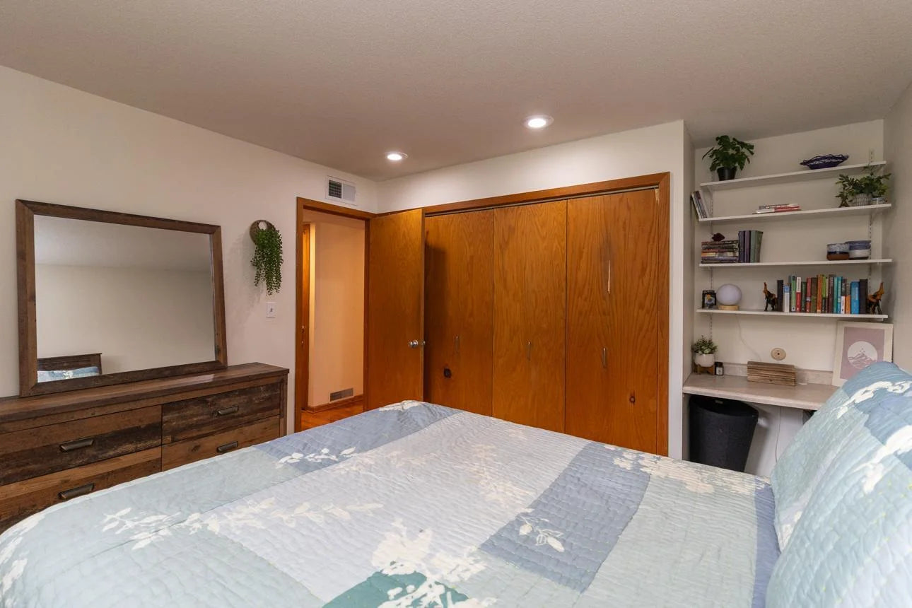 1269 Cleveland Avenue, Saint Paul, MN 55108