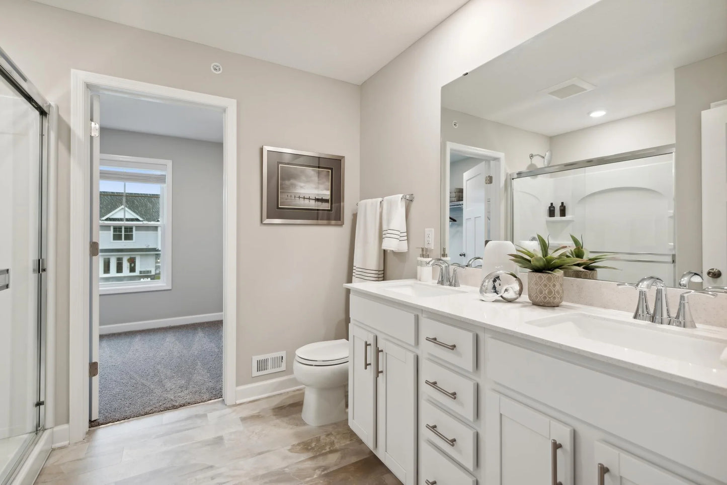 3022 Hemlock Street, Little Canada, MN 55117