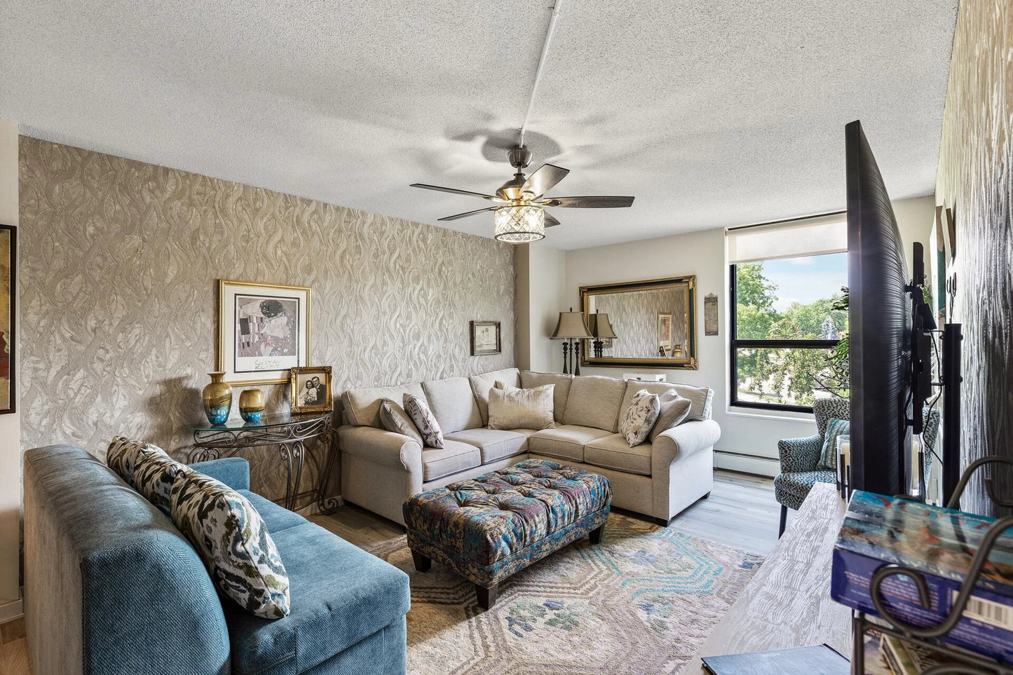 6615 Lake Shore Drive, Richfield, MN 55423