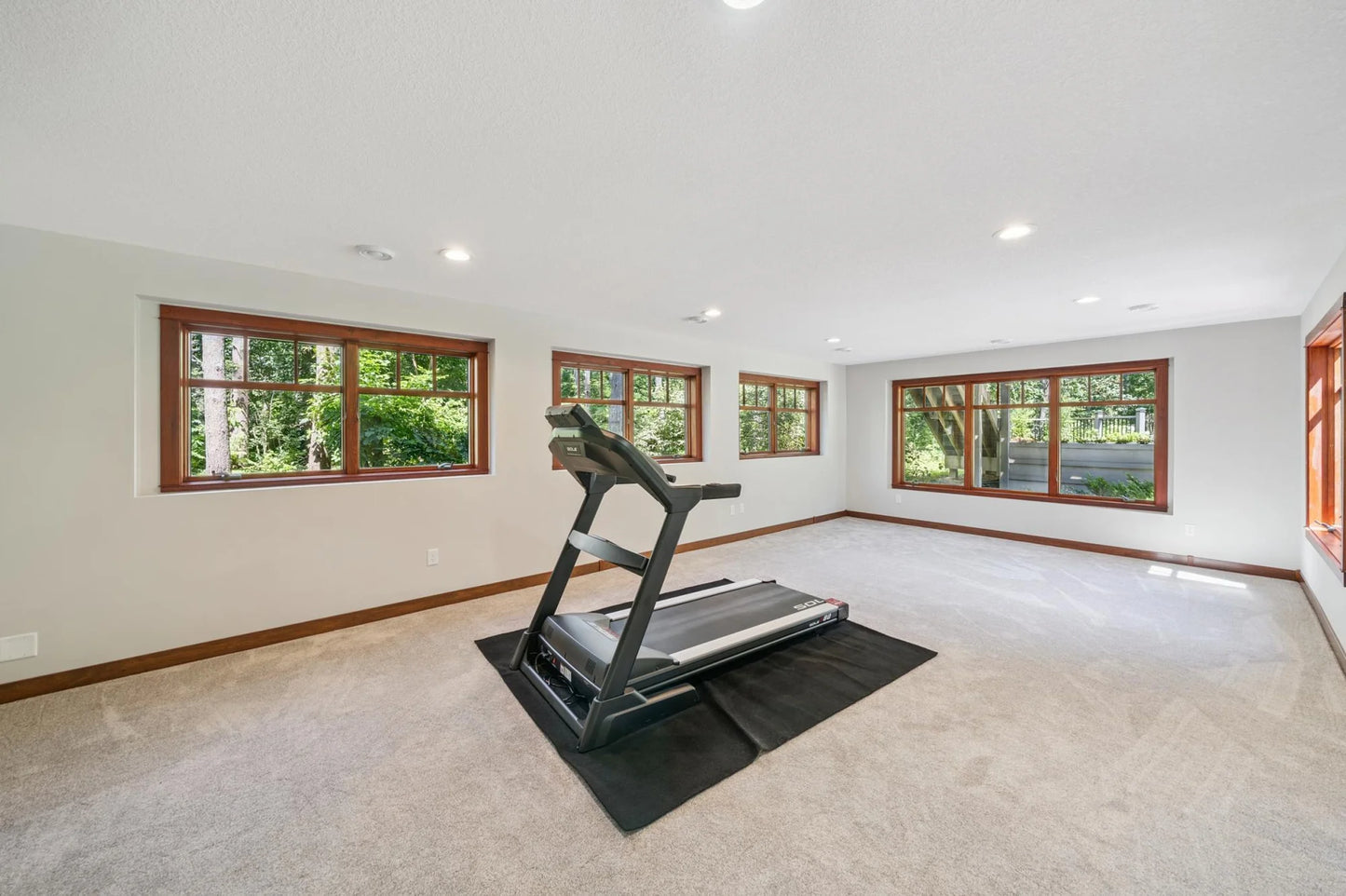 4908 Pinecroft Avenue, Stillwater, MN 55082
