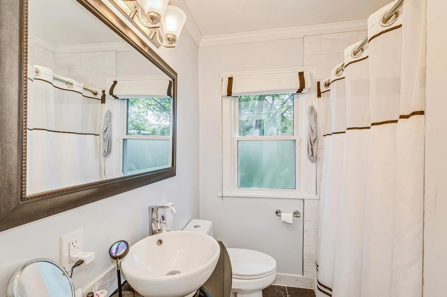 3807 Hubbard Avenue, Robbinsdale, MN 55422