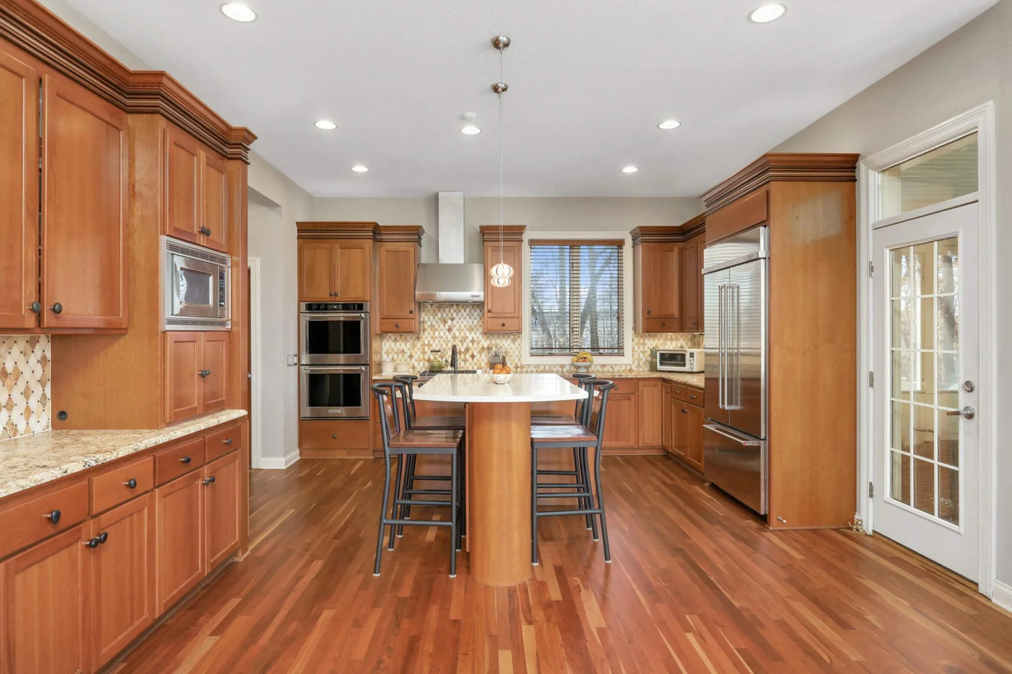 4266 Manor Court Road, Minnetonka, MN 55345