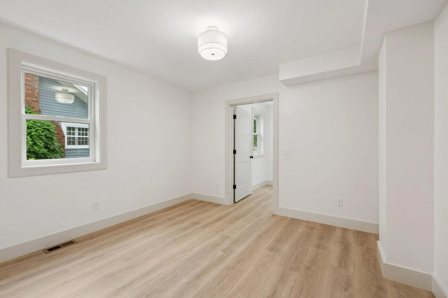 604 Morgan Avenue, Minneapolis, MN 55405