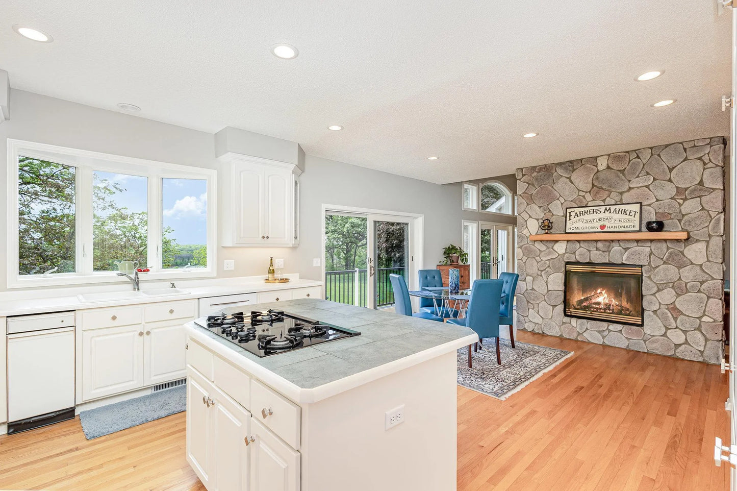 13845 Point Douglas Drive, Denmark Twp, MN 55033