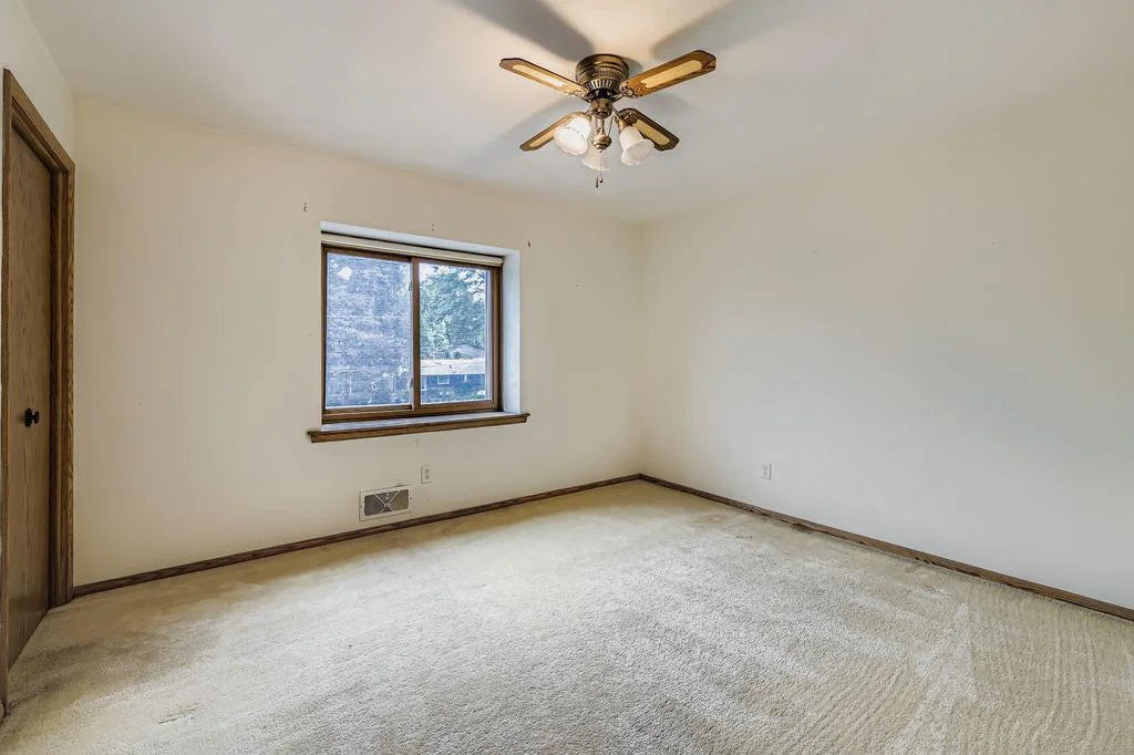 25 Kraft Road, West Saint Paul, MN 55118
