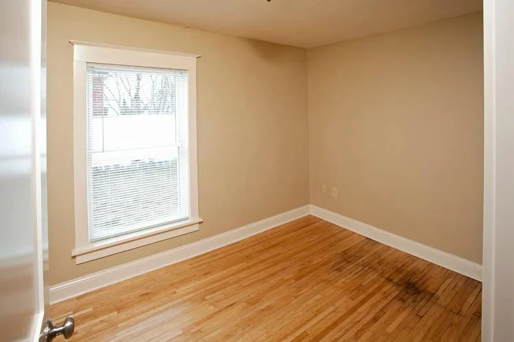 856 Burr Street, Saint Paul, MN 55130