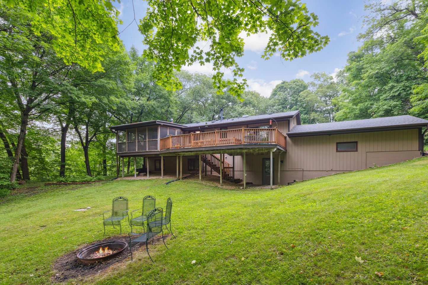 575 Branch Road, Minnetrista, MN 55359