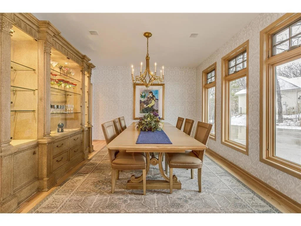 11338 Hawk High Court, Eden Prairie, MN 55347