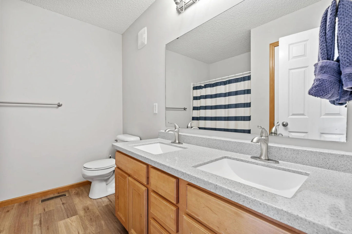 4107 Regent Avenue, Robbinsdale, MN 55422