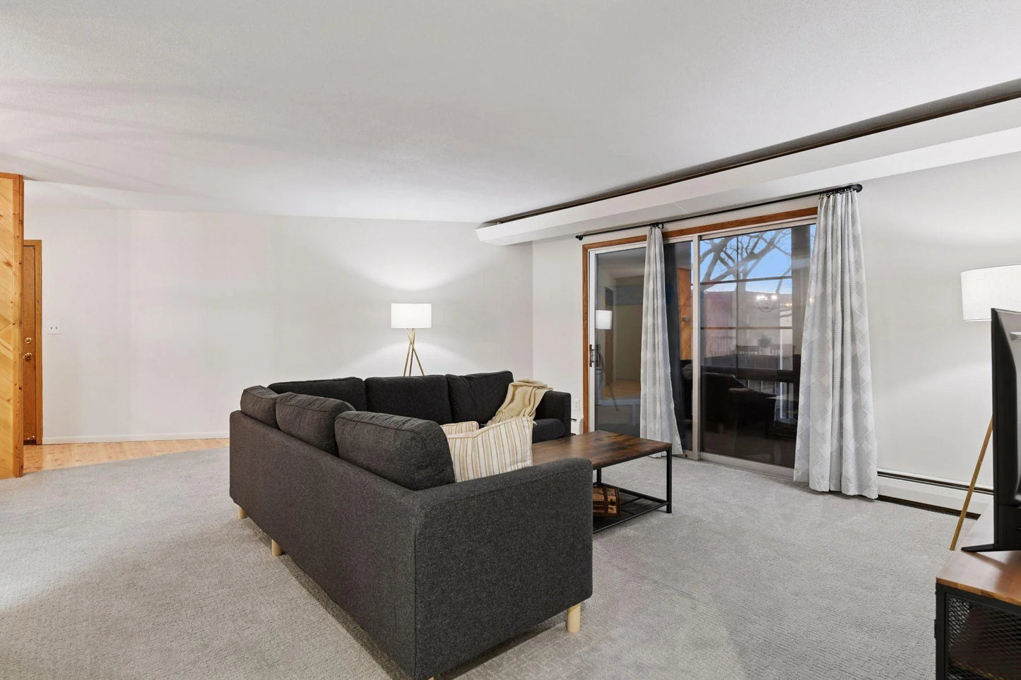 5420 Three Points Boulevard, Mound, MN 55364