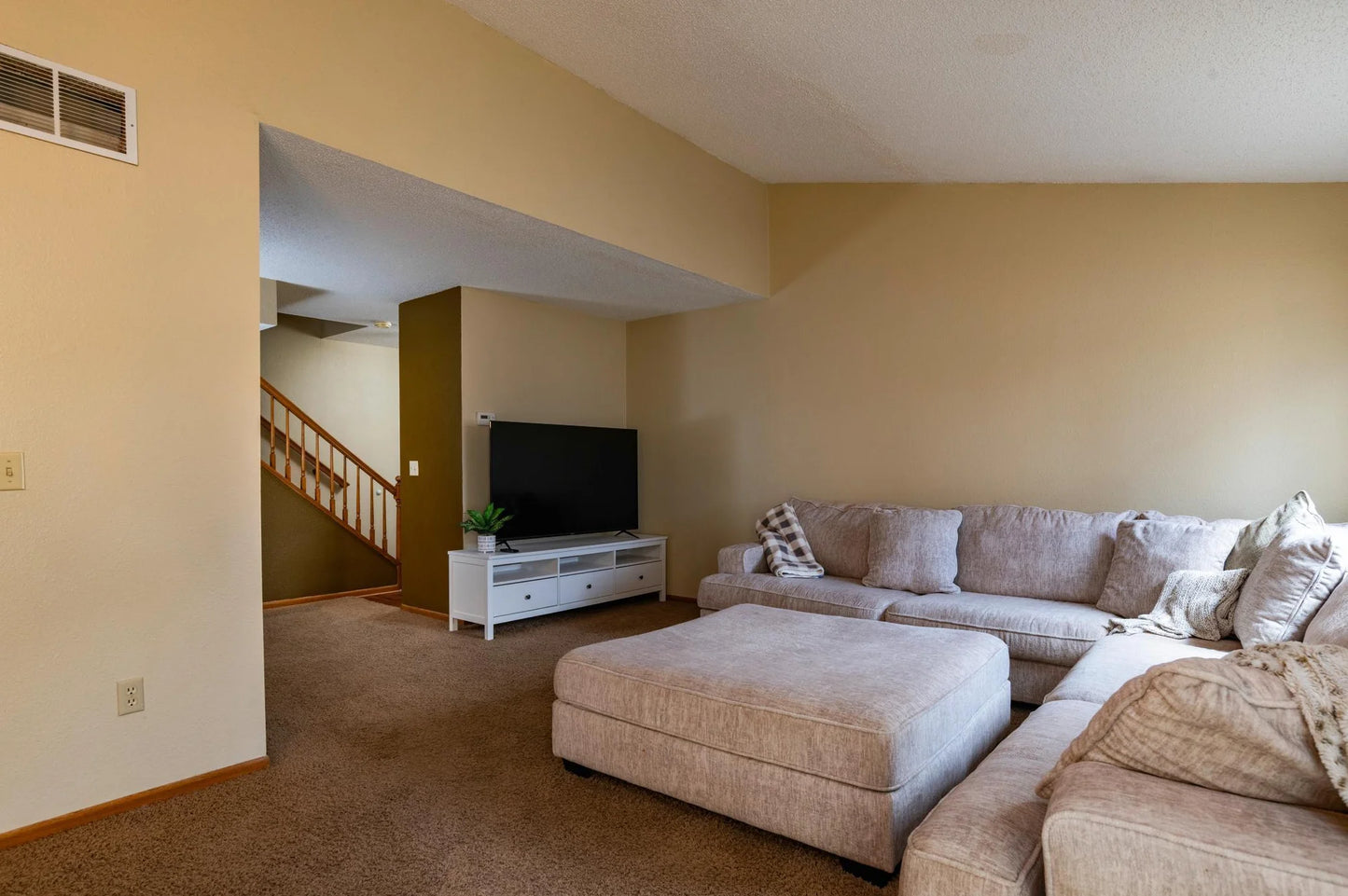 4811 Orchid Lane, Plymouth, MN 55446
