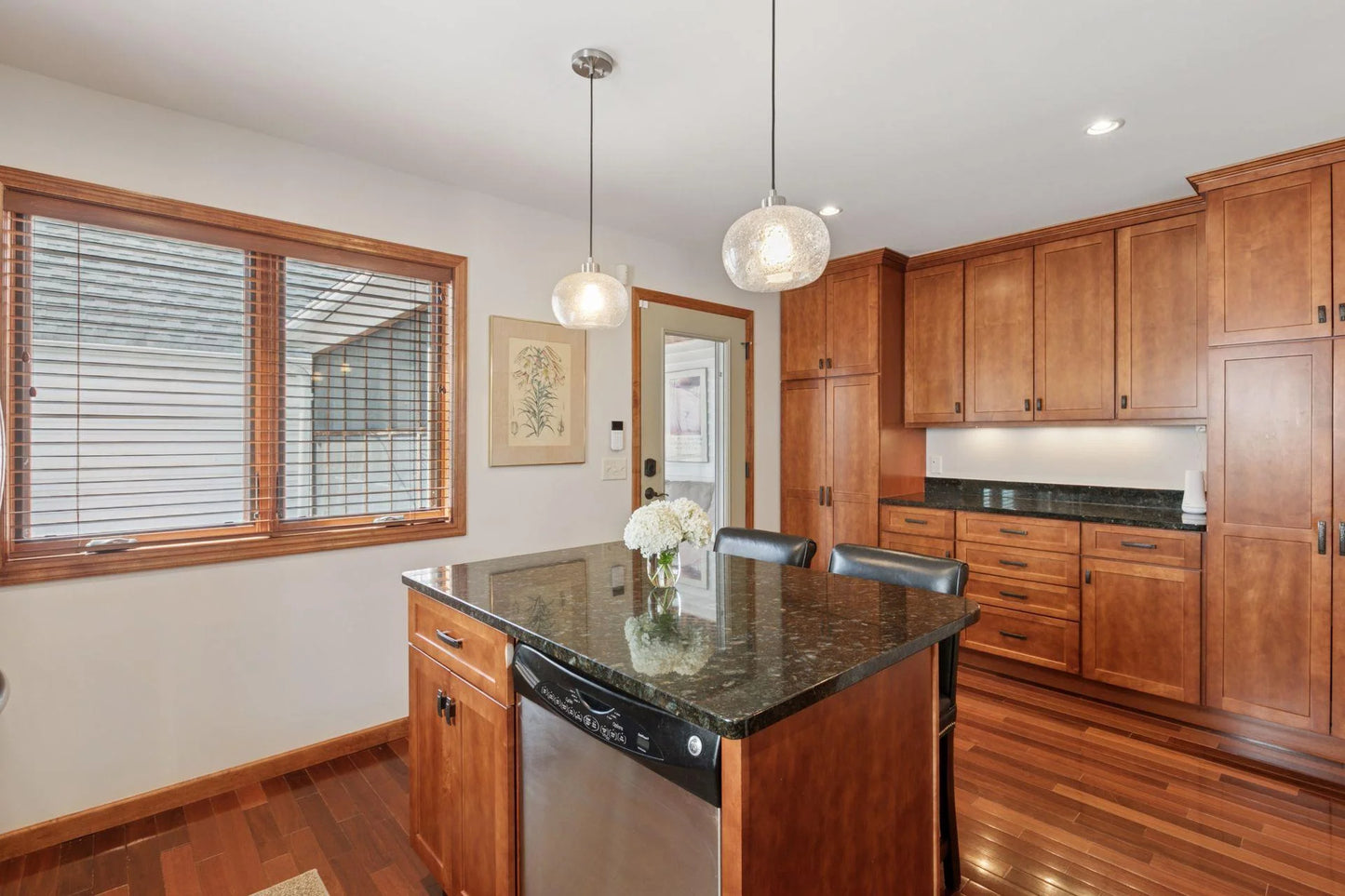 5002 Sheridan Avenue, Minneapolis, MN 55410