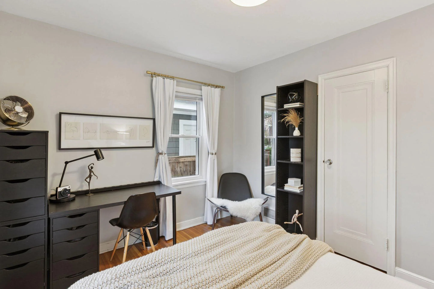 5217 France Avenue, Minneapolis, MN 55410