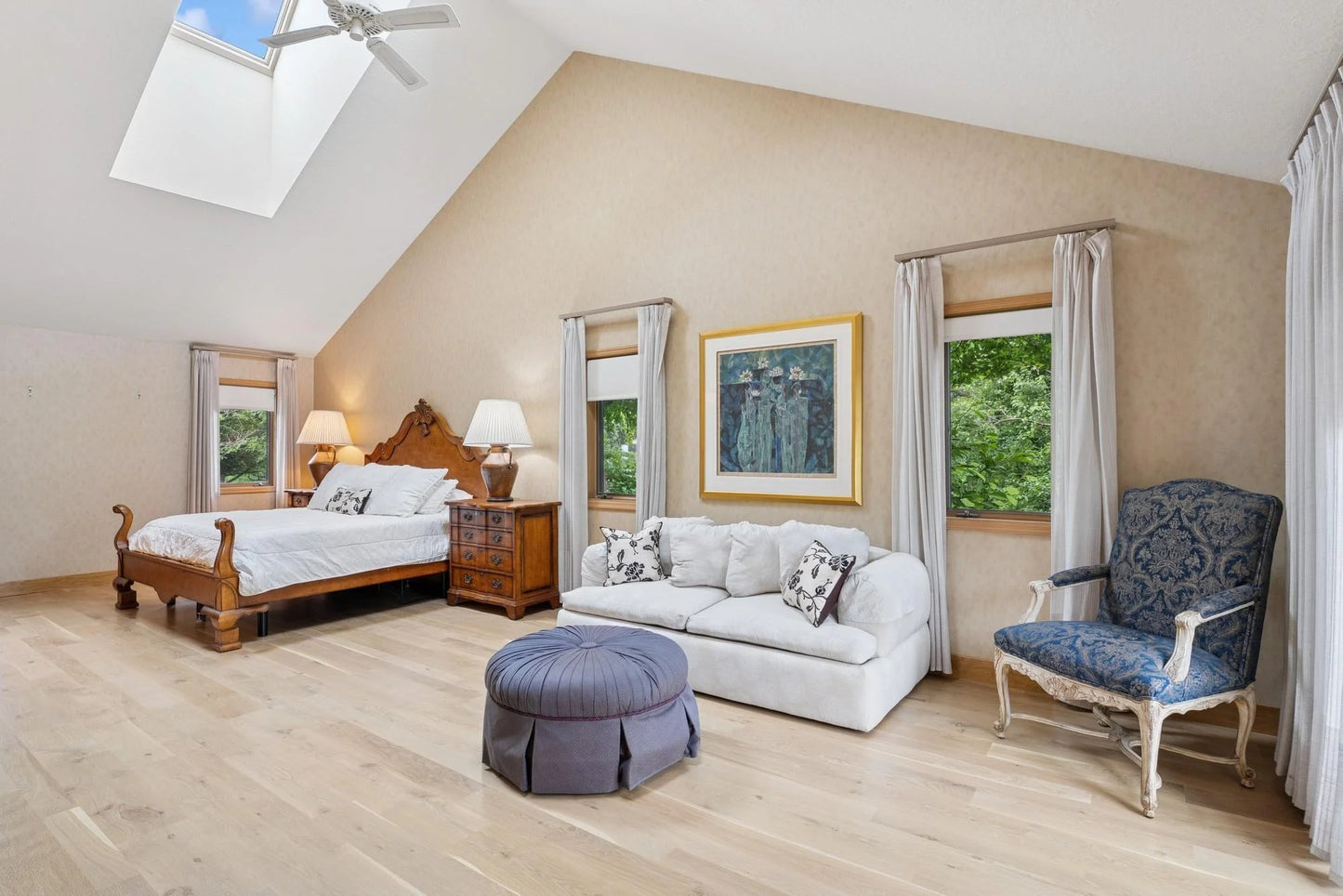 10420 Bluff Circle, Chaska, MN 55318