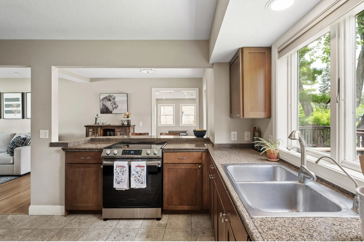 6301 France Avenue, Edina, MN 55410