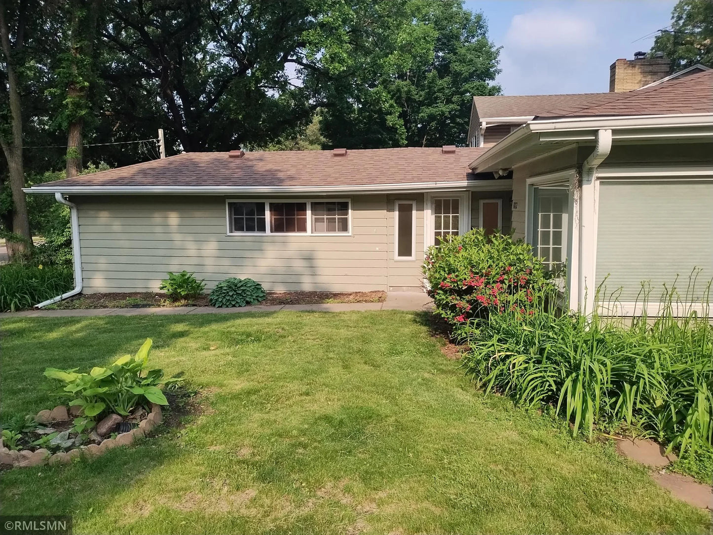 1872 Mississippi River Boulevard, Saint Paul, MN 55116